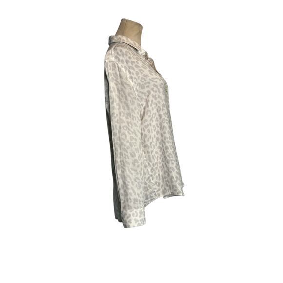 Rails Ellis Grey Jaguar Print Cotton Button Front Top Shirt Tunic size Small - Picture 8 of 16